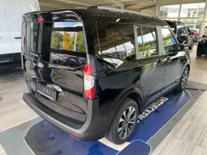 Ford Tourneo Courier 1.0 EcoBoost TITANIUM (V769) Bild 5