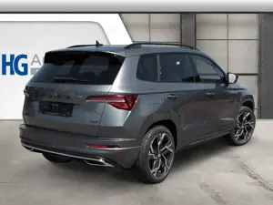 Skoda Karoq Sportline 2.0TSI 4x4 Pano AHK19"ACC Matrix Bild 3