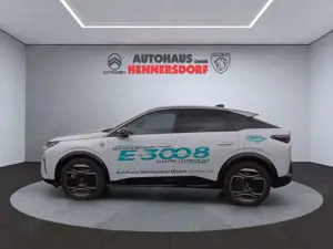 Peugeot 3008 Elektro 210 GT Bild 5
