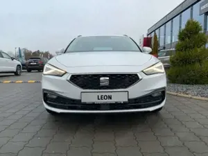 SEAT Leon Sportstourer Style Edition +DSG+AHK+Kessy Bild 3