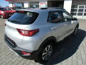 Kia Stonic 1.2 Vision  KLIMAAUTOMATIK SITZHEIZUNG LM-FELGEN Bild 5