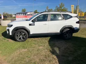 Dacia Bigster TCe 140 Expression sofort Bild 3