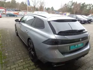 Peugeot 508 SW GT 130 EAT8  Schiebedach, AGR Sitze, el. Heckkl Bild 4