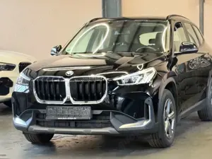 BMW X1 18 d sDrive LED/Neus Model