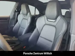 Porsche Macan 4S BOSE LED-Matrix Panorama LED-Matrix Bild 5