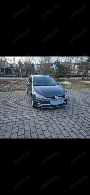 Volkswagen Golf Variant 1.6 TDI (BlueMotion Technology) DSG Trendline