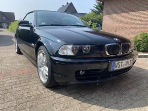 BMW 323 Cabrio, absoluter Top Zustand 1A