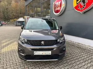 Peugeot Rifter BlueHDi 130 EAT8 GT+ PKW ZULASSUNG Bild 3