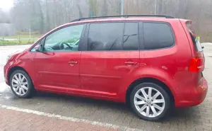 Volkswagen Touran Touran Diesel 1.6 TDI DPF BlueMotion Tech. Trendl.