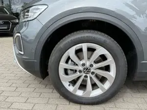 Volkswagen T-Roc Style 2.0TDI DSG LED ACC Bild 5