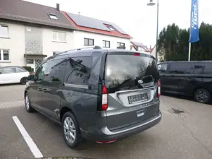 Ford Tourneo Connect L2 Titanium 7-Sitzer Navi Kamera Bild 4