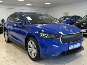 Skoda Enyaq 60 Loft*LED*AHK*CarPlay*Navi*R-Cam*SHZ*ACC* Bild 3