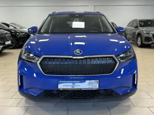 Skoda Enyaq 60 Loft*LED*AHK*CarPlay*Navi*R-Cam*SHZ*ACC* Bild 2