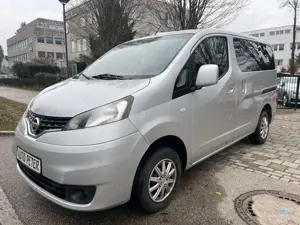 Nissan Evalia