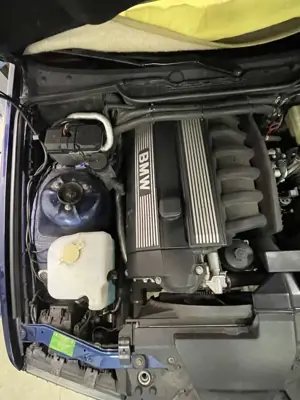 BMW 320 320i touring Sport Edition