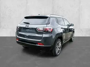 Jeep Compass e-Hybrid Summit MY 25 LEDER+KAMERA+CARPLAY Bild 2