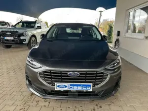 Ford Focus Titanium X MHEV+PanoDach+iACC+BLIS+NAV+DAB Bild 3