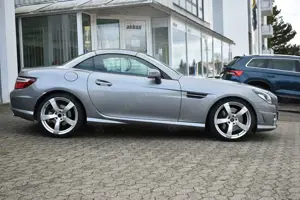 Mercedes-Benz SLK 250 7-G Tronic AMG Sportpaket