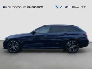 BMW 330 i xDrive Touring ///M-Sport  ACC Shadow PanoSD