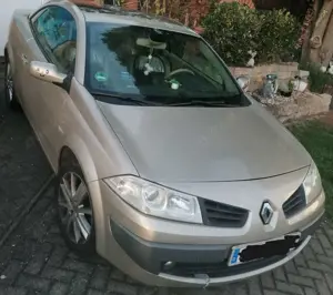 Renault Megane - MEGANE CAPRIO - 1.6 / 111 PS