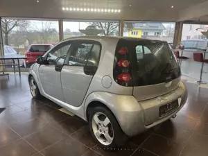 smart forFour Basis 70 kW*Automatik*1.3*KLIMAANLAGE* Bild 4