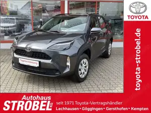 Toyota Yaris Cross Hybrid 116 1.5  Business Edition versch Farben