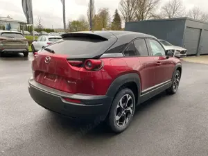 Mazda MX-30 R-EV Advantage IV Multi-Tone Metallic Bild 4