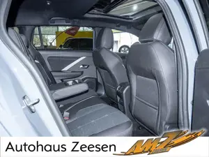 Opel Astra ST 1.2 GS NAVI HUD PANO KAMERA 360° AHK Bild 4