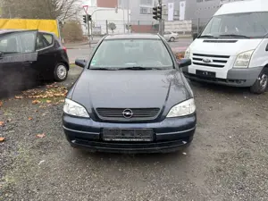 Opel Astra Basis