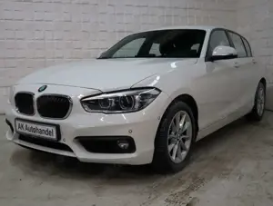 BMW 120 i Limousine 5-trg. Advantage LED Navi Leder