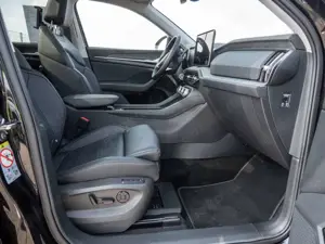 Skoda Kodiaq 1.5 TSI IV Selection PANO ACC HUD 360° Bild 2
