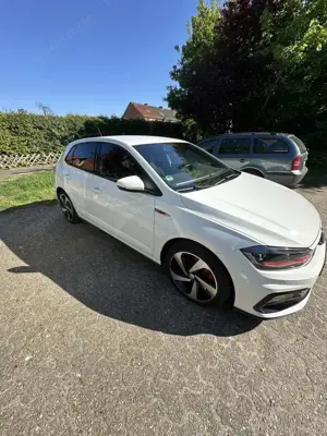 Volkswagen Golf GTI 2.0 DSG Bild 3