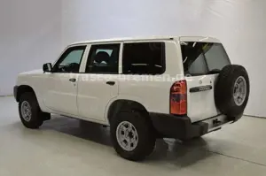 Nissan Patrol GR, gepanzert Level 7 bei TRASCO Bild 2