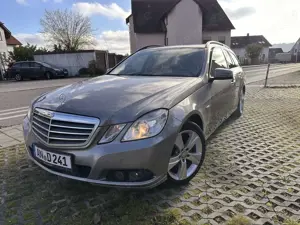 Mercedes-Benz E 220 T CDI DPF BlueEFFICIENCY Automatik