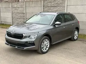 Skoda Kamiq 1.5 TSI ACT DSG Selection Navi AHK PDC LED Bild 3