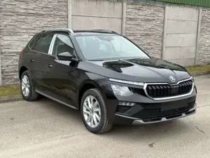 Skoda Kamiq 1.5 TSI ACT DSG Selection Navi AHK PDC LED Bild 4