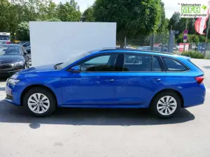 Skoda Octavia Combi Selection 2.0 TDI DSG Selection*LED*PDC*K... Bild 3