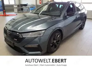 Skoda Octavia Combi 2.0 TDI DSG RS 4x4/AHK/KAMERA/HUD/