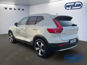 Volvo XC40 Plus Bright Recharge Plug-In Hybrid 2WD T4 Twin En Bild 4
