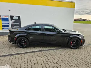 Dodge Charger SRT V8 Hellcat Widebody Bild 2