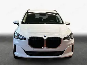 BMW 218 218i Active Tourer Aut. 100 kW, 5-türig Bild 4