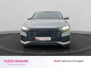Audi Q8 55 TFSI e quattro CarPlay+Navi+LED+APS+Optik-Schwa Bild 2