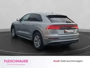 Audi Q8 55 TFSI e quattro CarPlay+Navi+LED+APS+Optik-Schwa Bild 4