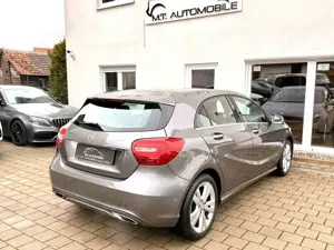 Mercedes-Benz A 200 *URBAN*TEMP*SHZ*NAVI*KAMERA*PDC*KLIMA*BLUET Bild 5