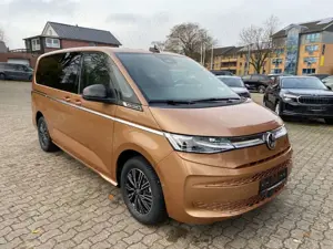 Volkswagen T7 Multivan 2,0 TDI Style lang IQ Kamera AHK