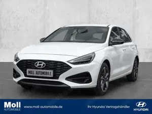 Hyundai i30 Advantage Mild-Hybrid Navi CarPlay Kamera PDC SHZ