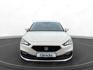 SEAT Leon Style Edition 1.5 TSI KAM Sitzhzg. PDC FULL Bild 4