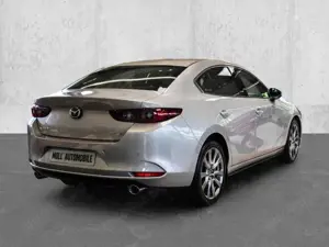 Mazda 3 Takumi GSD SKYACTIV-X 186PS M-Hybrid FWD EU6e Bild 2