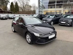 Volkswagen Golf VIII Lim. Life eTSI 1.5 DSG,Kamera,Keyless