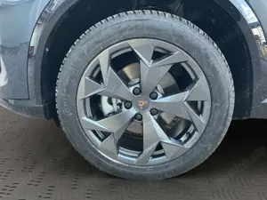 CUPRA Formentor 1.5 e-HYBRID 150kW DSG LED PAKET Bild 3